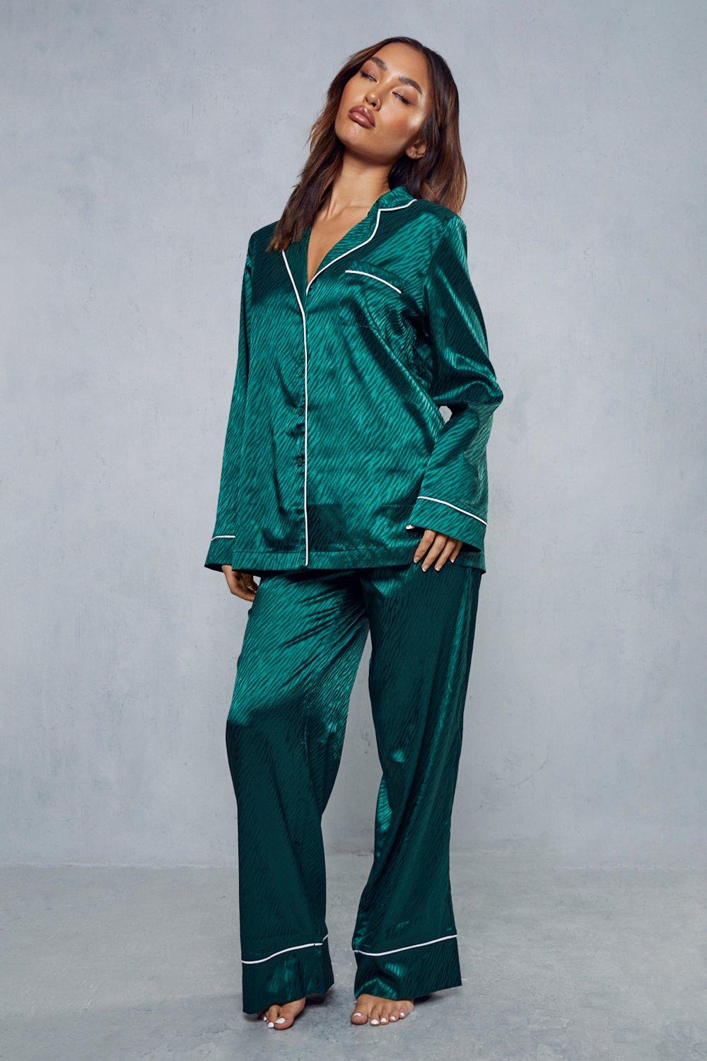 Loungeable Curve satin jacquard spot revere pyjama set emerald green